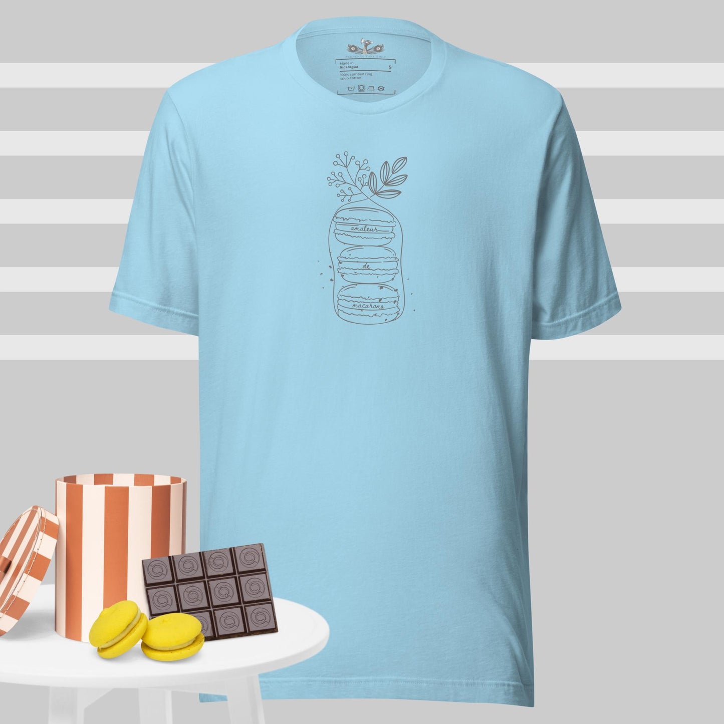 Macaron Lover "Amateur de Macarons" Unisex Cotton T-Shirt