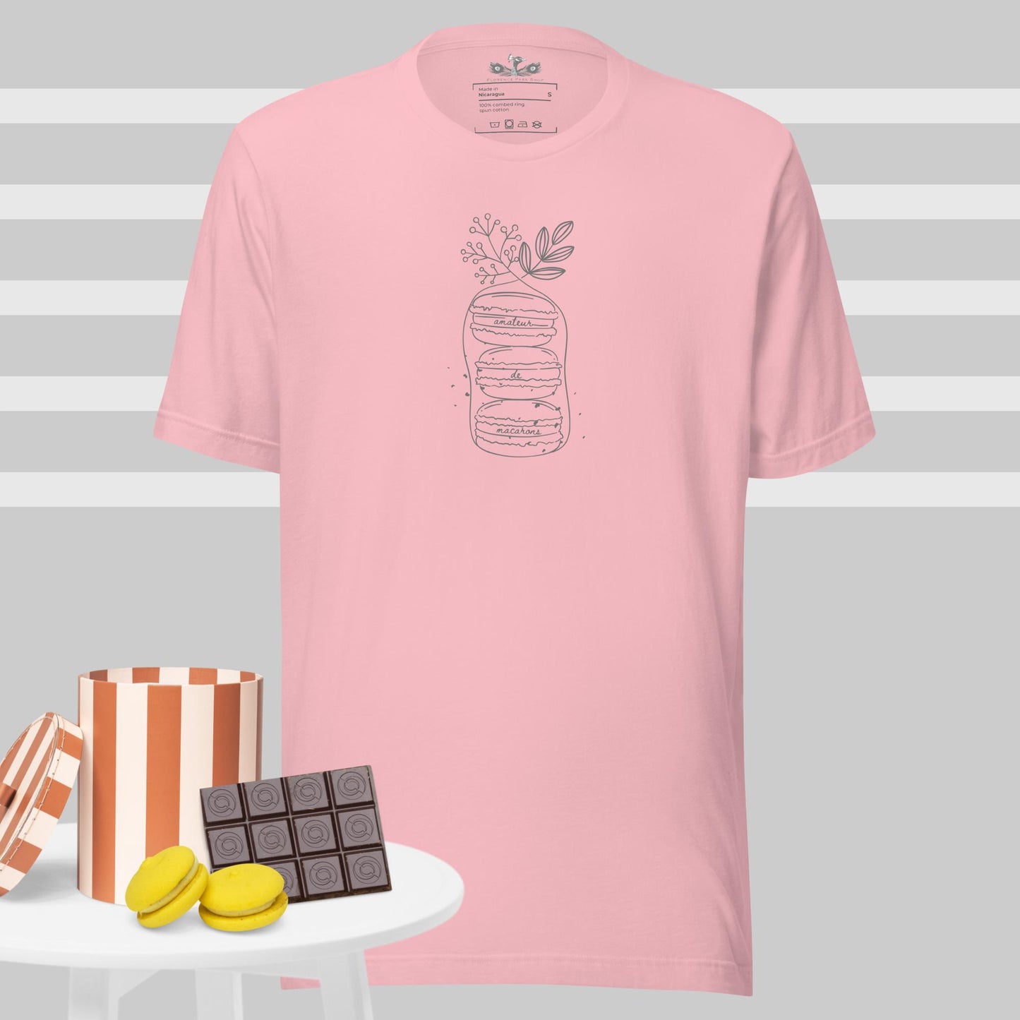 Macaron Lover "Amateur de Macarons" Unisex Cotton T-Shirt