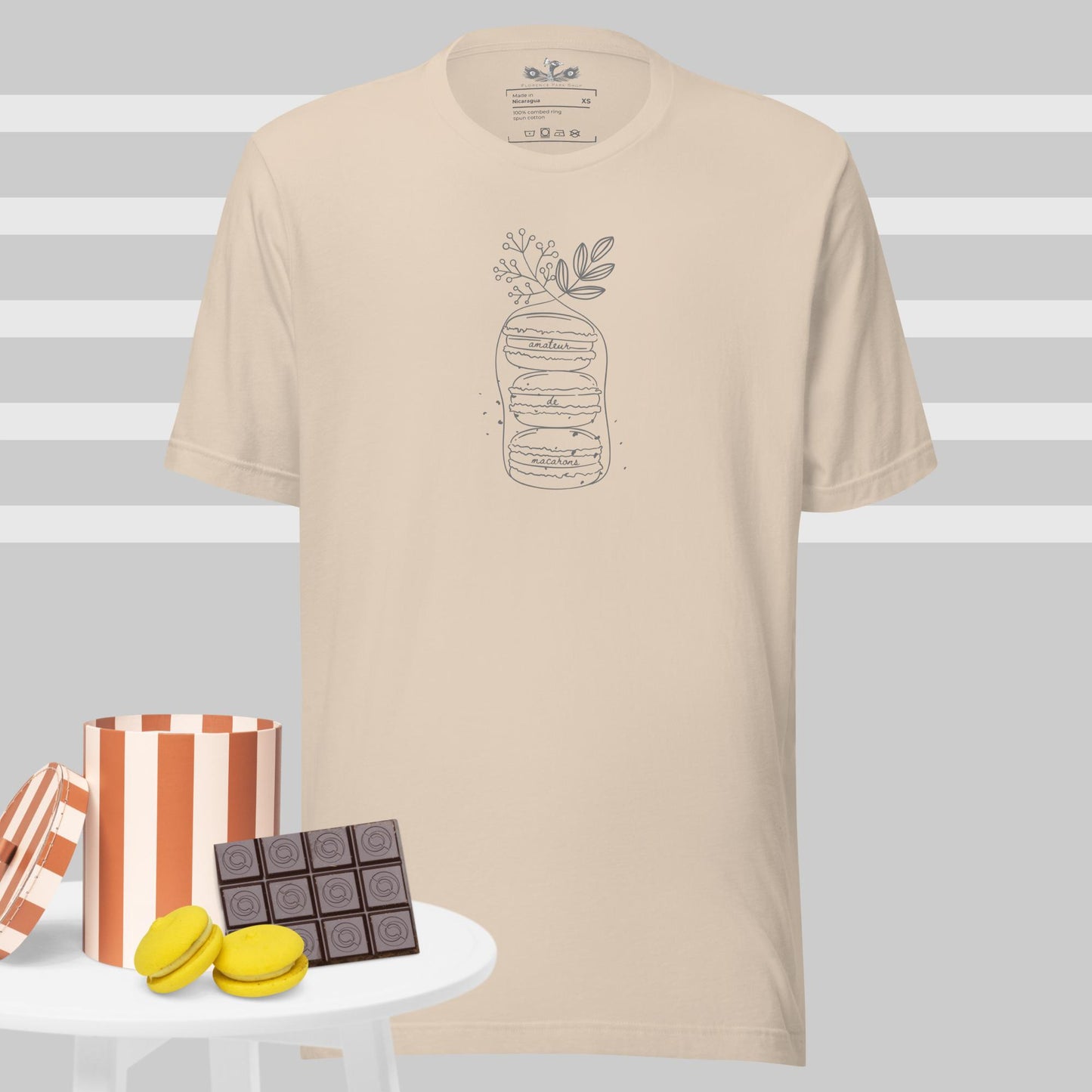 Macaron Lover "Amateur de Macarons" Unisex Cotton T-Shirt